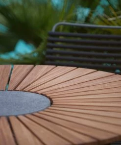 5 Seater Outdoor Circle Dining Table Set By Houe