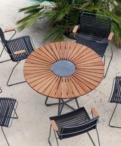 5 Seater Outdoor Circle Dining Table Set By Houe