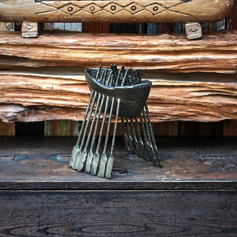 Kleo Cast Aluminium Longboat Décor Piece DÉCOR 4 Kleo Cast Aluminium Longboat Décor Piece DÉCOR