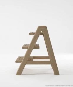 Karpenter Circa Step Ladder - European Oak INDOOR