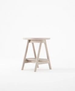 Karpenter Curbus Rounded Side Table - White Ash