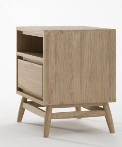 Karpenter INDOOR Twist Side Table - European Oak